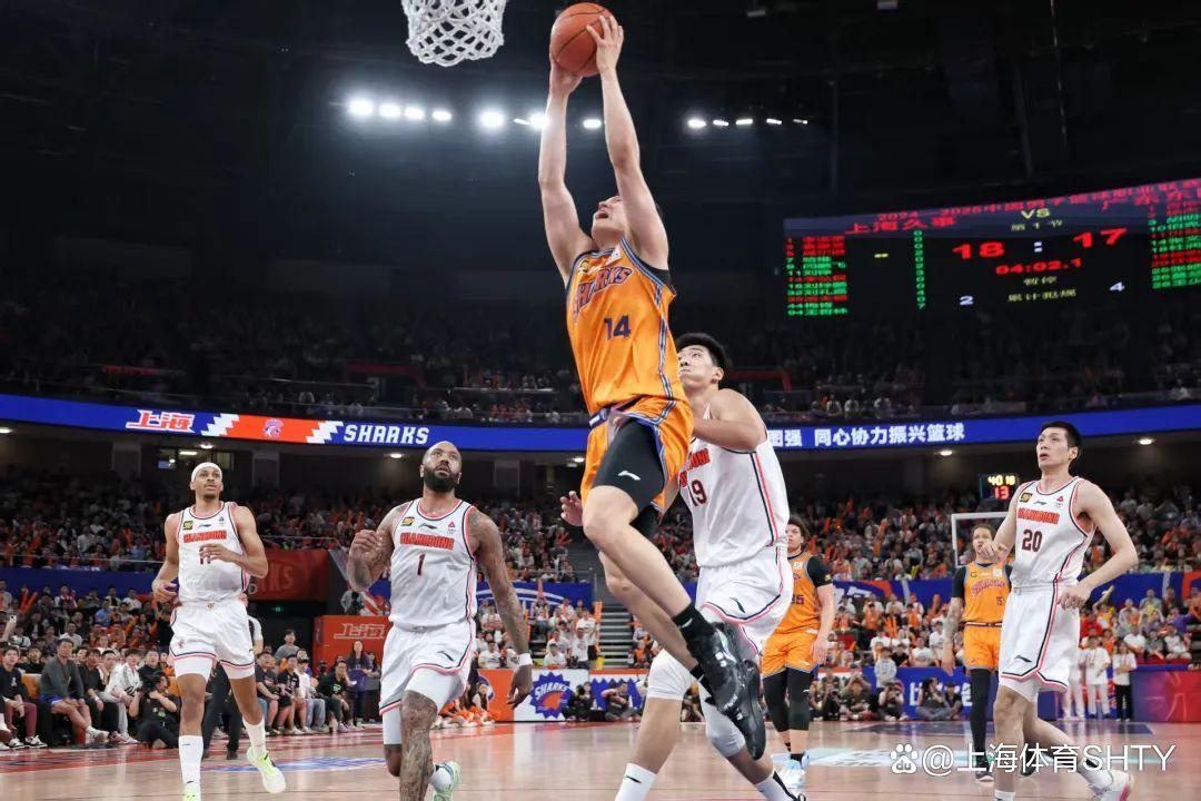 CBA季后赛赛程吃紧，上海久事赛后队长鼓劲，更衣室稳定，年轻球员得到机会的简单介绍-九游登录