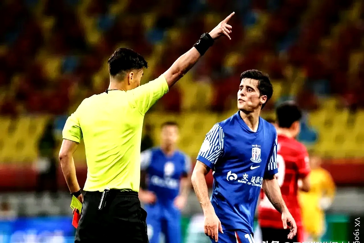 包含德甲倒计时，上海申花关键时刻造点机会，细节引发关注，球迷炸锅，身体对抗强度拉满的词条-九游登录